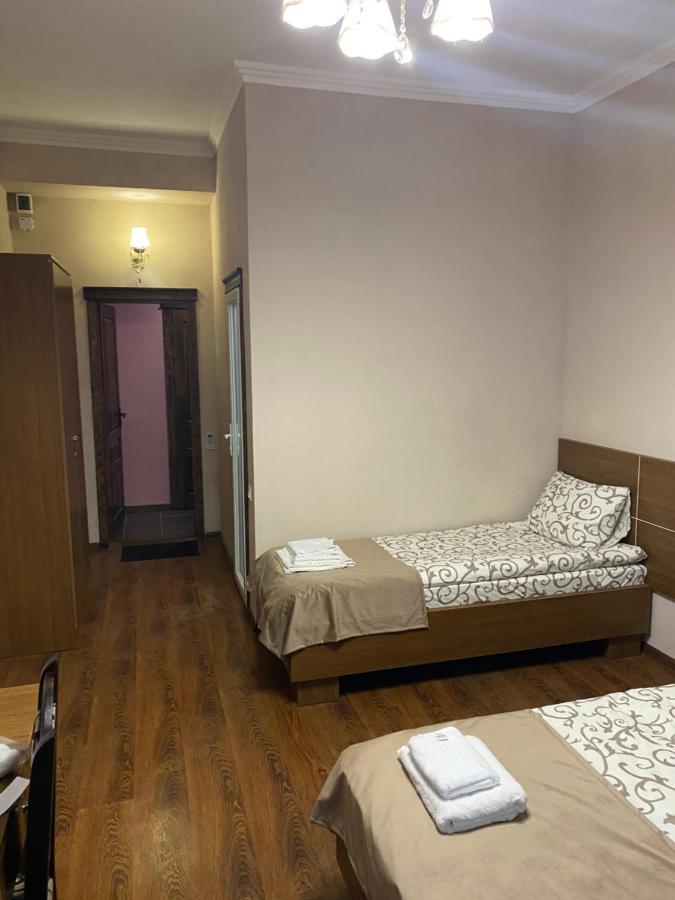 Grand Hotel Mohyliv-Podilskyi Zewnętrze zdjęcie